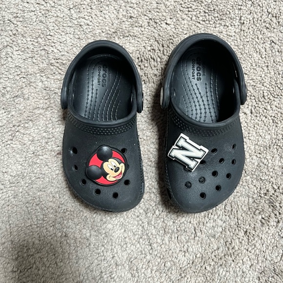 Black kids crocs 7 - Picture 2 of 4